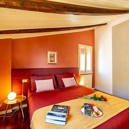 Apartamento House Of Chariot - In The Heart Of Bolonia Exterior foto