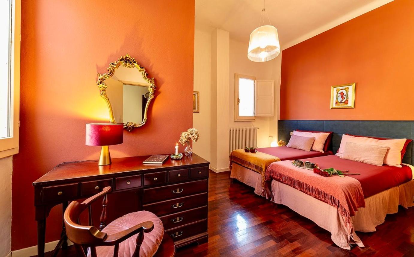 Apartamento House Of Chariot - In The Heart Of Bolonia Exterior foto