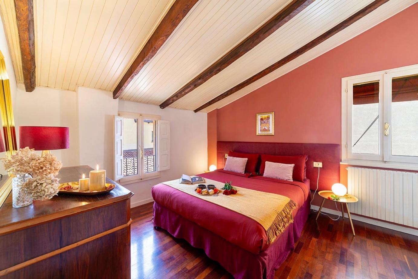 Apartamento House Of Chariot - In The Heart Of Bolonia Exterior foto